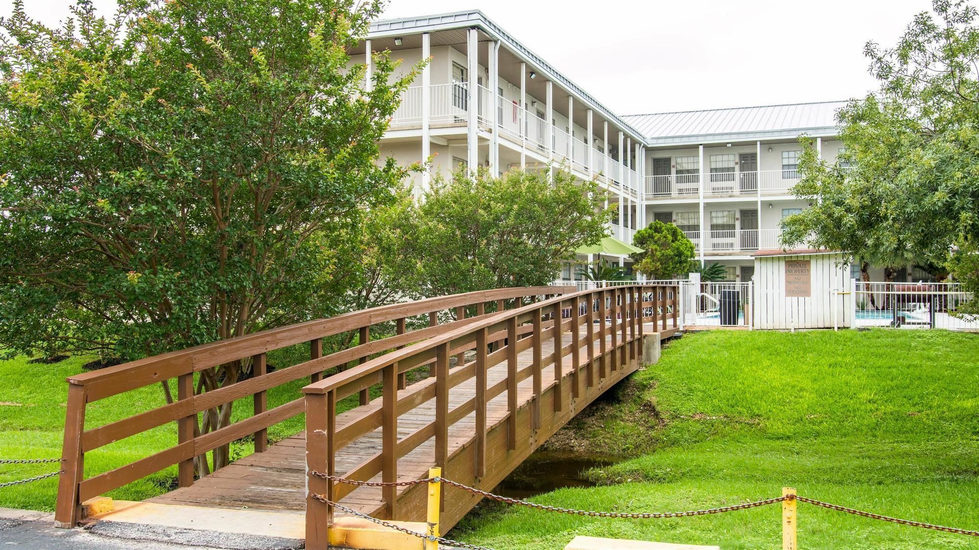 Studio 6-San Antonio, Tx - Lackland Afb Exterior photo
